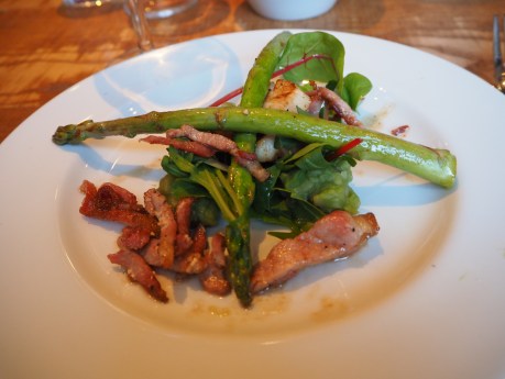 Scallop, bacon and asparagus starter